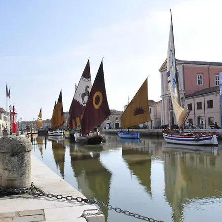 فندق Fiamma & تْشيزيناتيكو