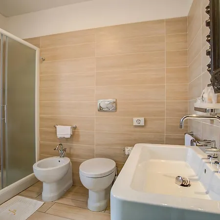 Hotel Fiamma & 4*