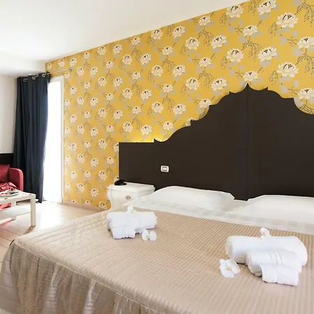 Fiamma Hotel