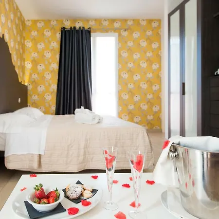 Отель Fiamma & Чезенатико