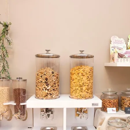 Отель Fiamma & Чезенатико