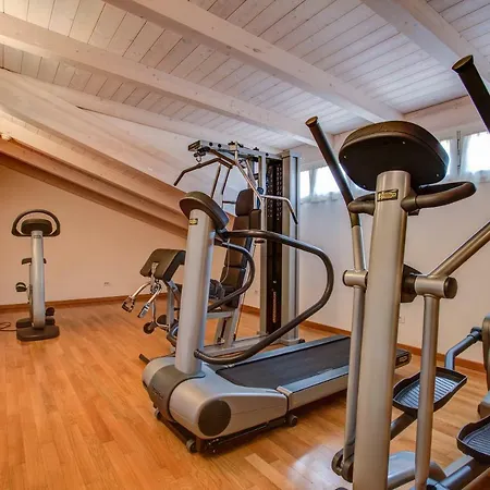 فندق Fiamma & 4*