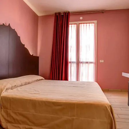 Hotel Fiamma & 4*
