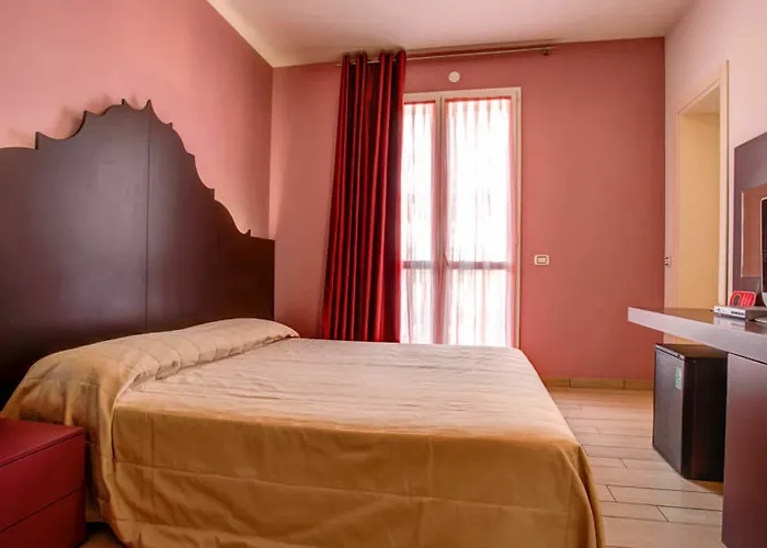Hotel Fiamma & 4*